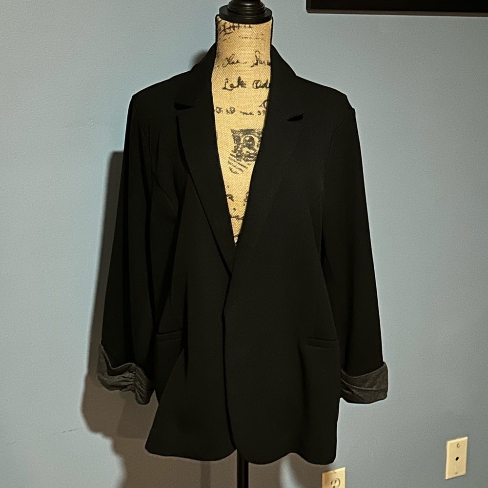 Skies Are Blue - Asa Knit Blazer - Black Size 2X